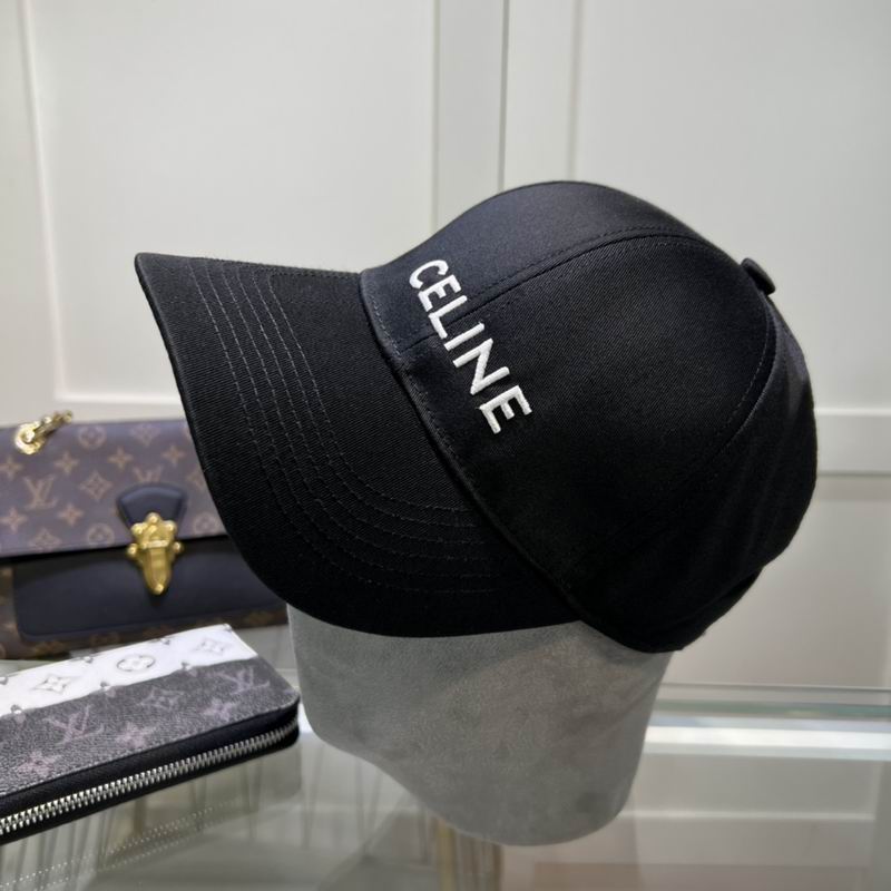 Celine Cap 55 (25)